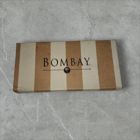 Bombay Company Mini Frames - Picture 3 of 4